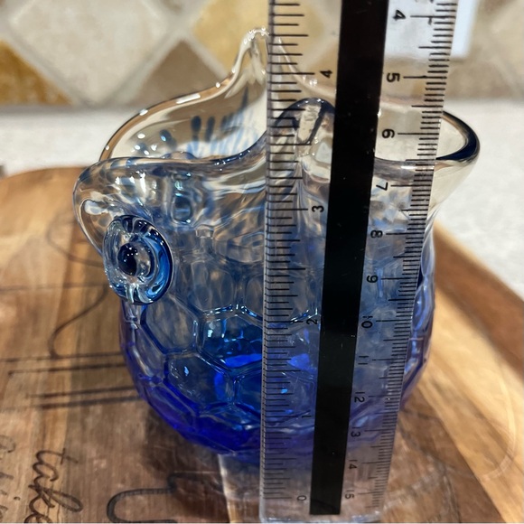 Vintage hand blown cobalt blue glass owl - Picture 9 of 13